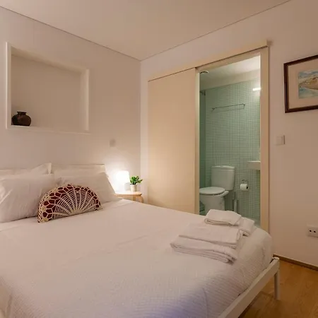 Modern 2-bedroom Near Cathedral Apartamento Braga