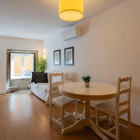 Apartamento Modern 2-bedroom Near Cathedral *