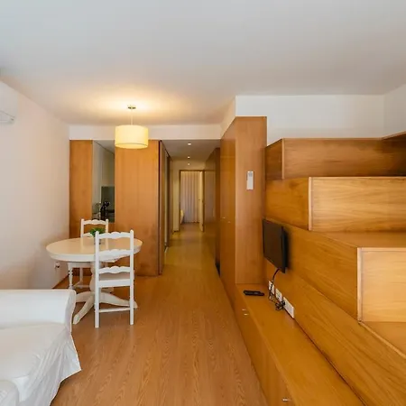 Apartamento Modern 2-bedroom Near Cathedral