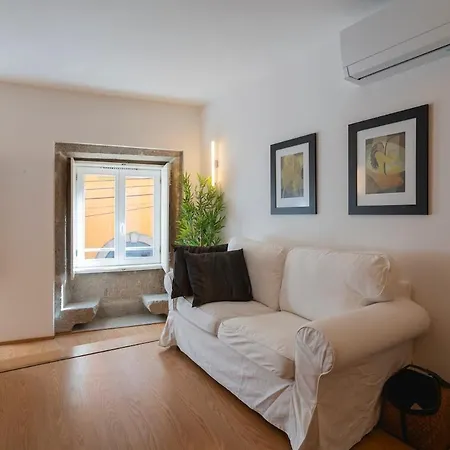 Modern 2-bedroom Near Cathedral * Braga