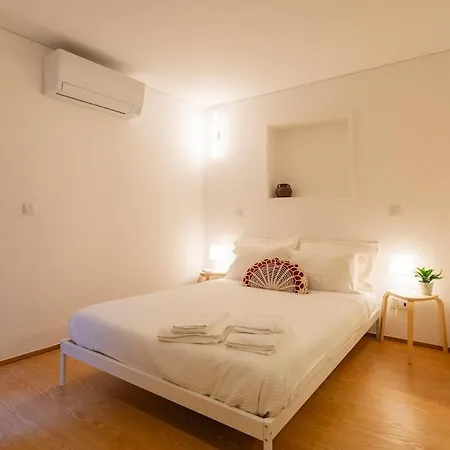 Modern 2-bedroom Near Cathedral Apartamento Braga